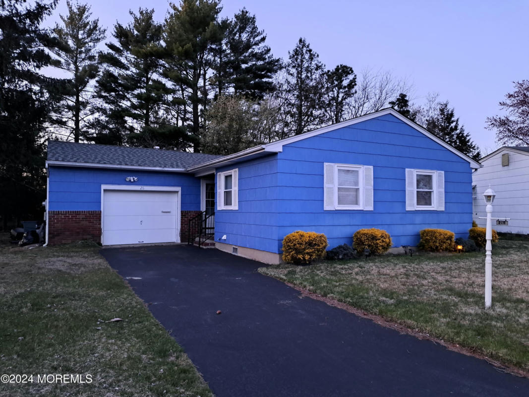 26 SUTHERLAND CT, TOMS RIVER, NJ 08757, photo 1 of 15