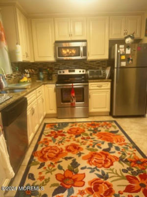 3 CHELSEA DR # 70, WHITING, NJ 08759, photo 2 of 8